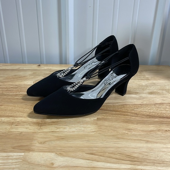 Easy Street Womens Shoes Size 8.5 Heels - Picture 2 of 6